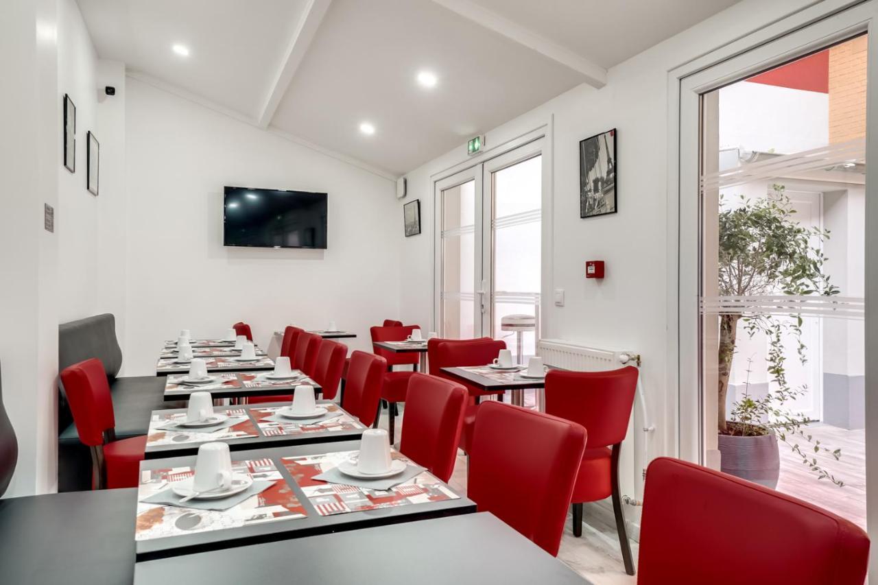 Paris Hotel Clichy Buitenkant foto